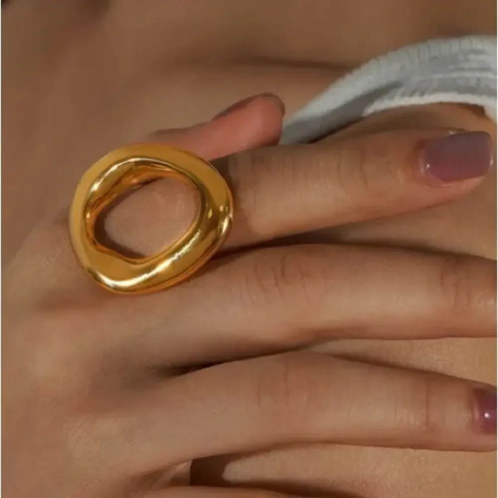 Stainless Steel Hollow Out Gold Ring
